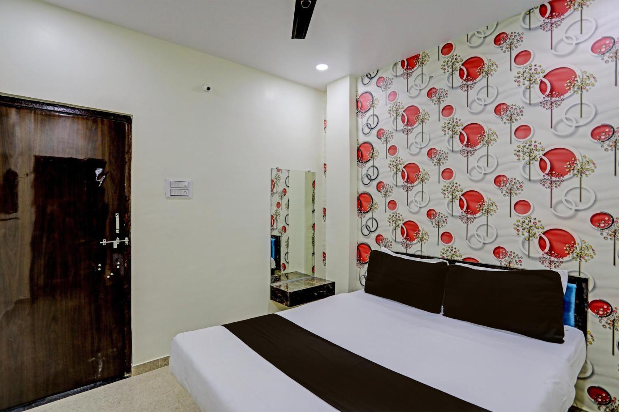 Hotel O P S Nagpur Ngoại thất bức ảnh