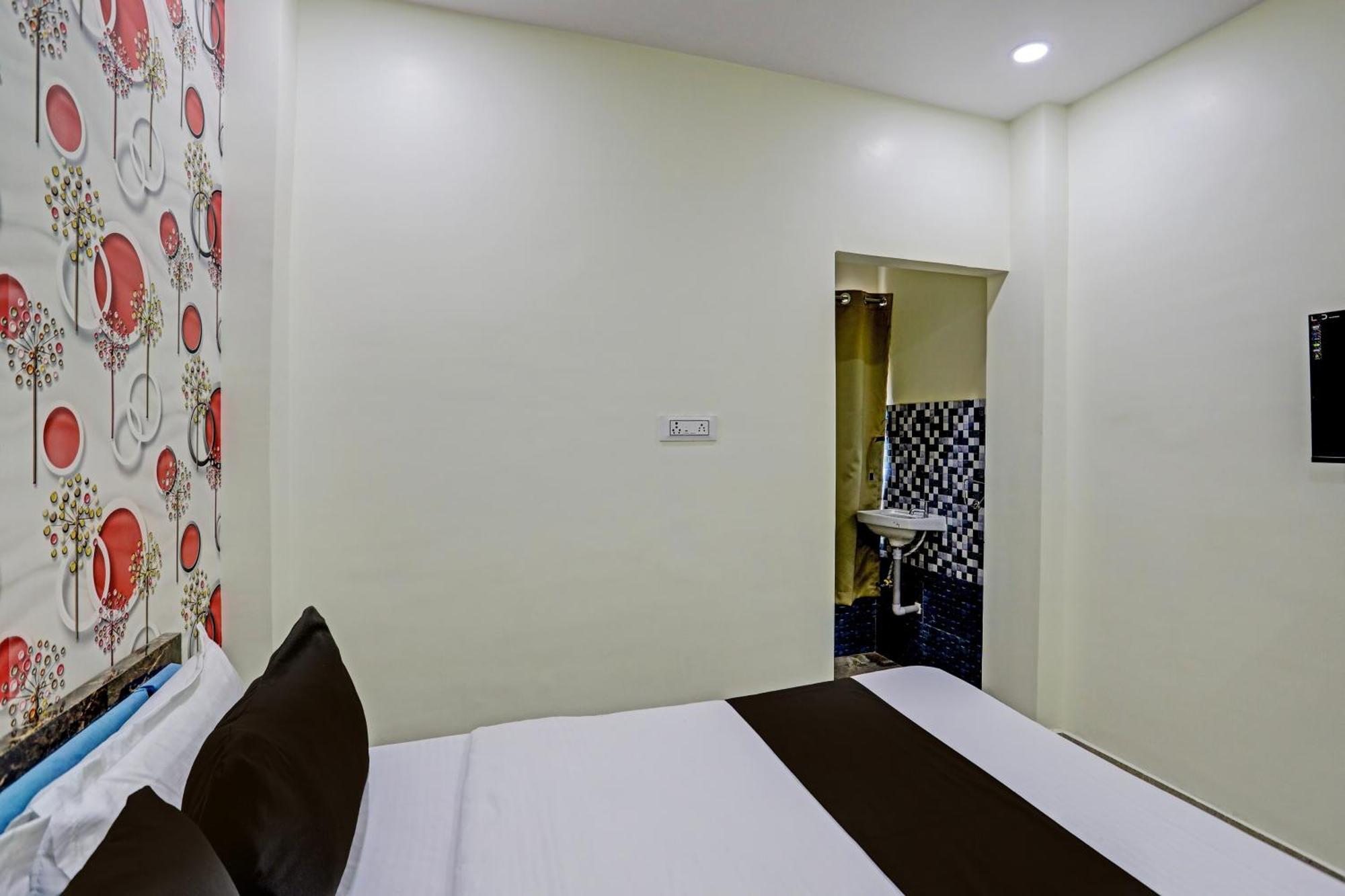 Hotel O P S Nagpur Ngoại thất bức ảnh